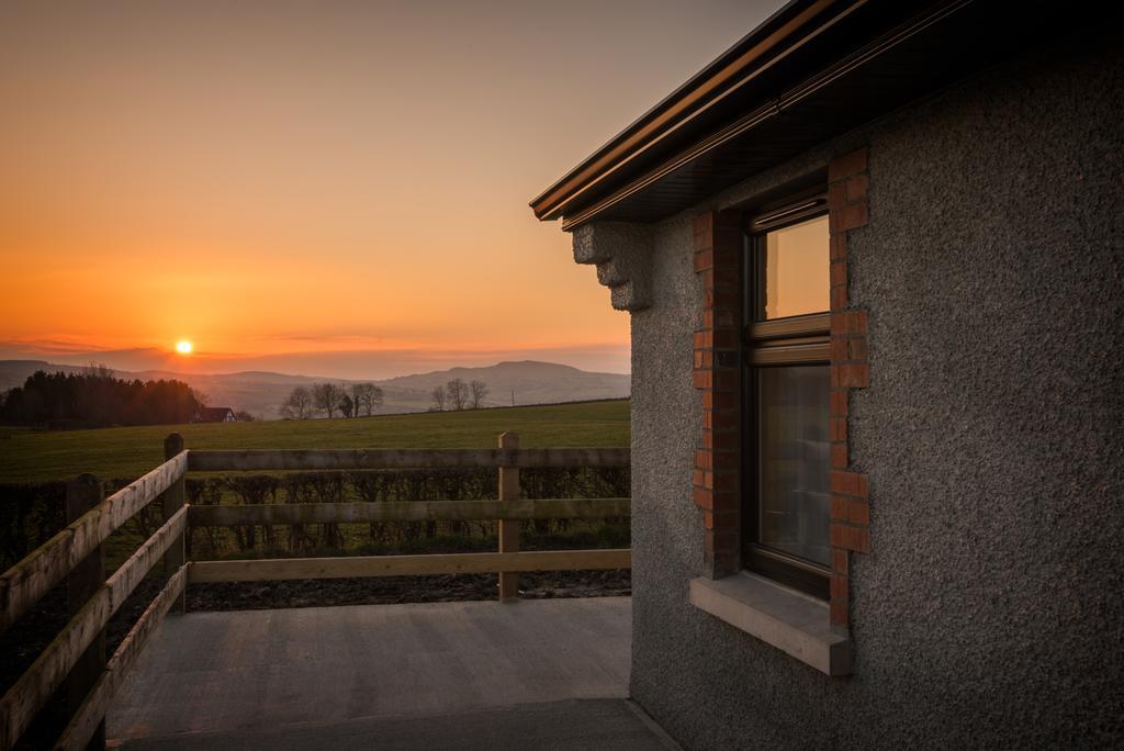 Elagh Cottages Londonderry Exterior photo